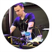 der8auer DE Youtube channel logo