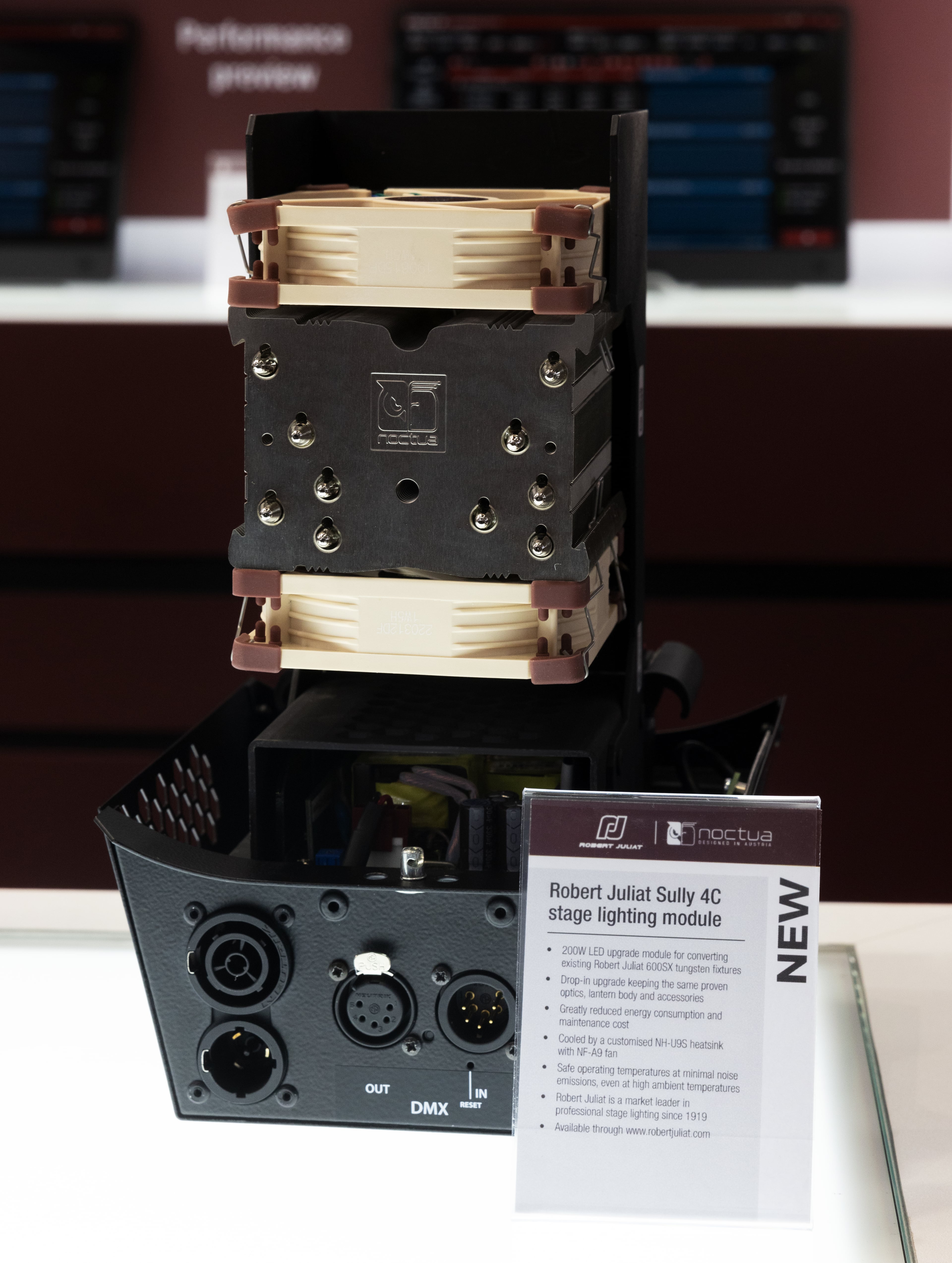 Robert Juliat Sully 4C stage lighting module
